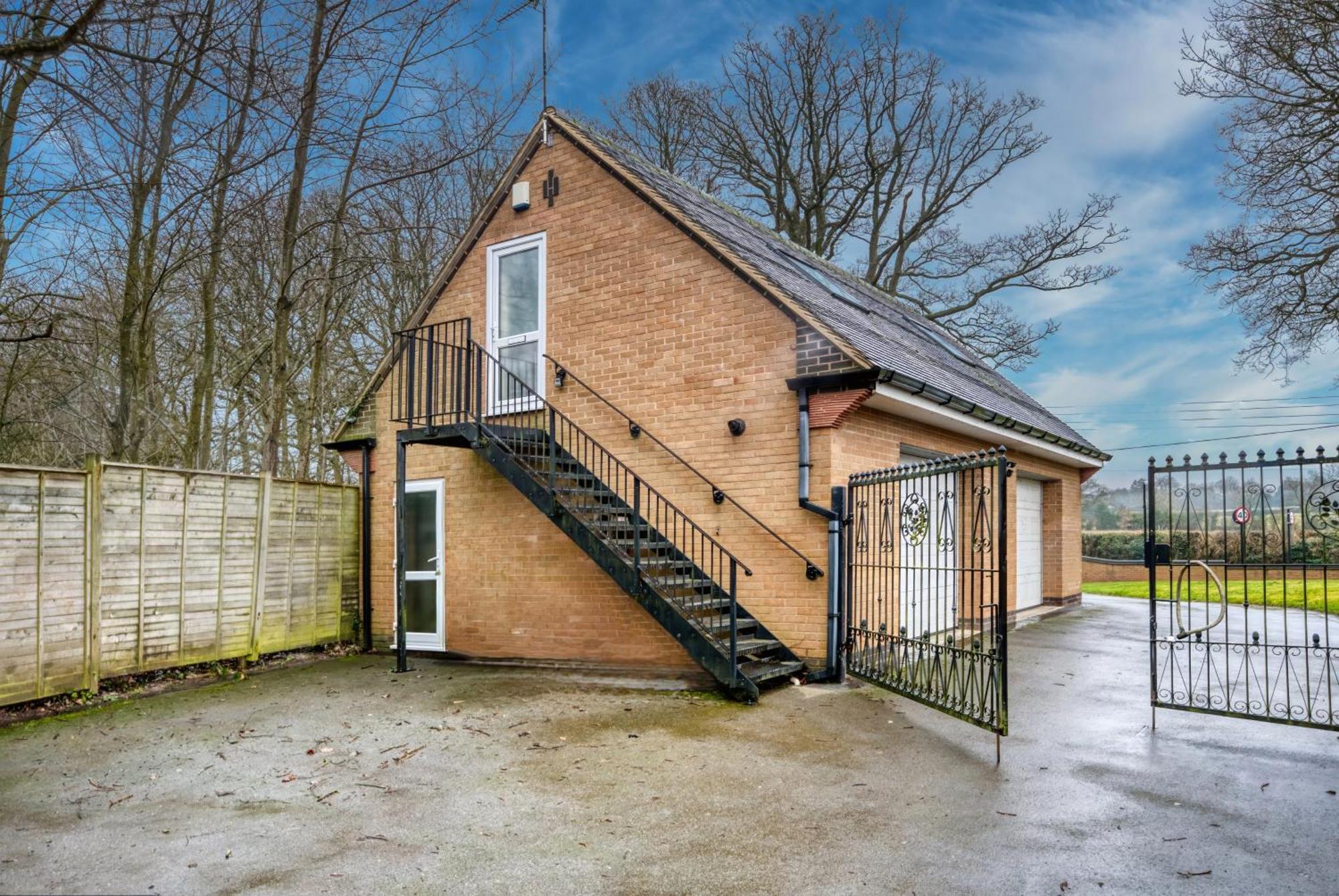 Beautiful Country Apartment, Rated Exceptional Coventry Dış mekan fotoğraf